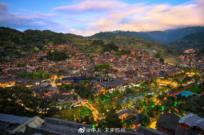 贵州，山水间的励志篇章