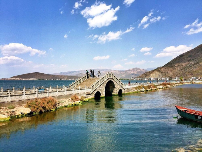 云南，多民族文化交融与生态旅游的和谐共生探索